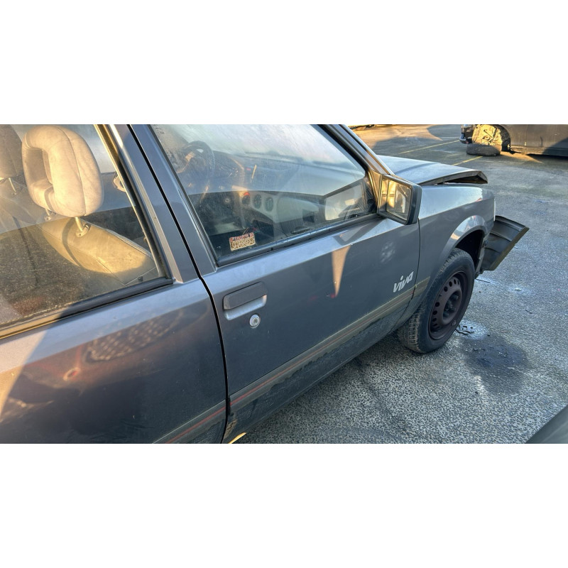 Retroviseur gauche OPEL CORSA A Photo n°7