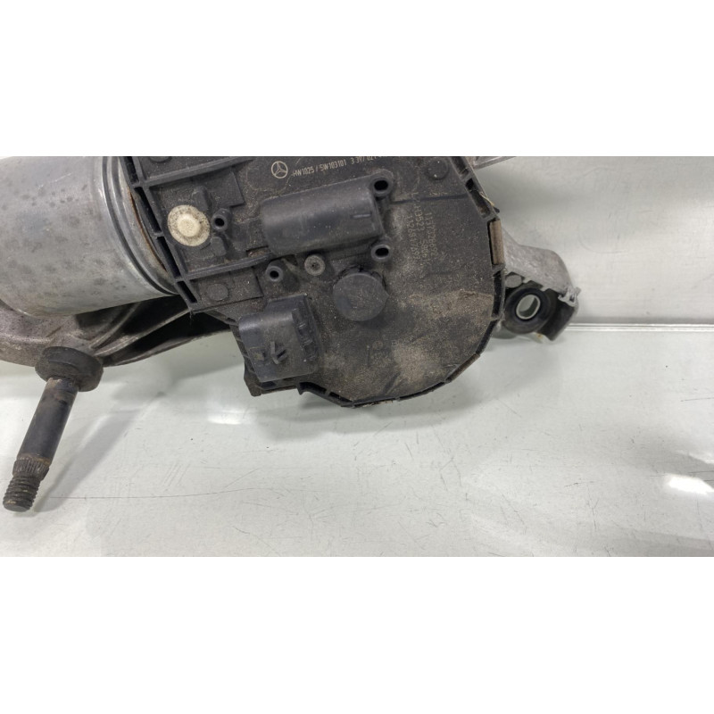 Moteur essuie glace avant MERCEDES CLASSE C 204 Photo n°6