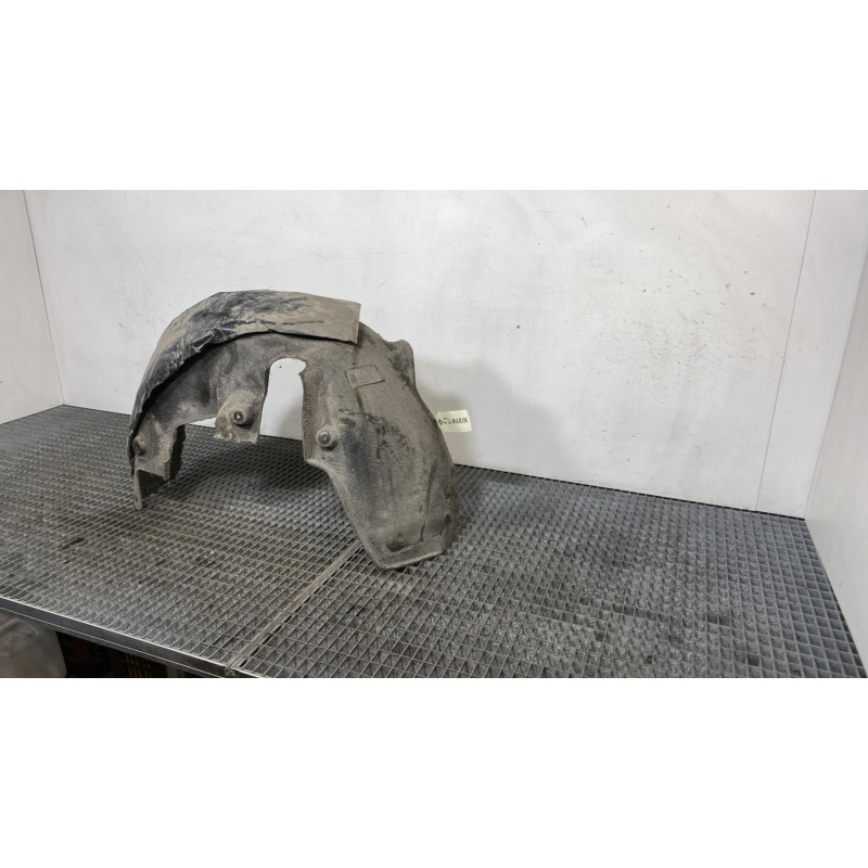 Pare boue arriere droit MERCEDES CLASSE C 204 Photo n°4
