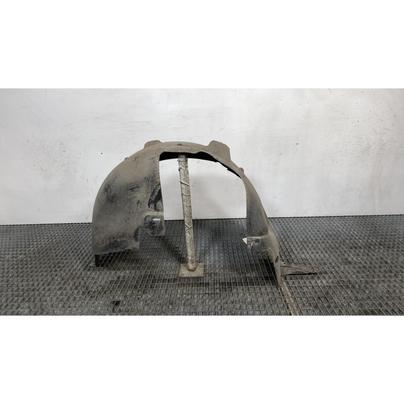 Pare boue arriere droit PEUGEOT 307 Photo n°3