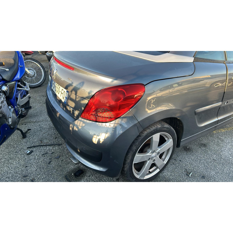 Malle/Hayon arriere PEUGEOT 207 Photo n°19