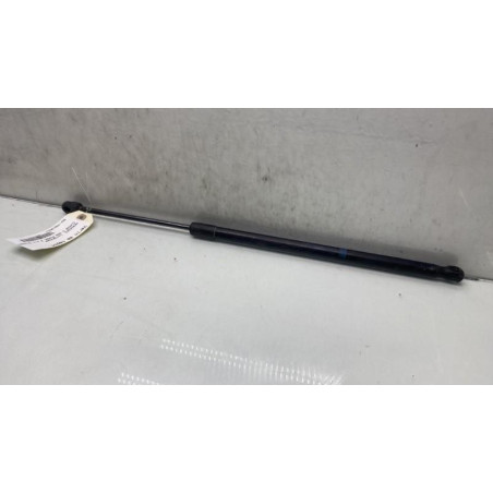 Verin de capot MERCEDES CLASSE C 204 Photo n°1