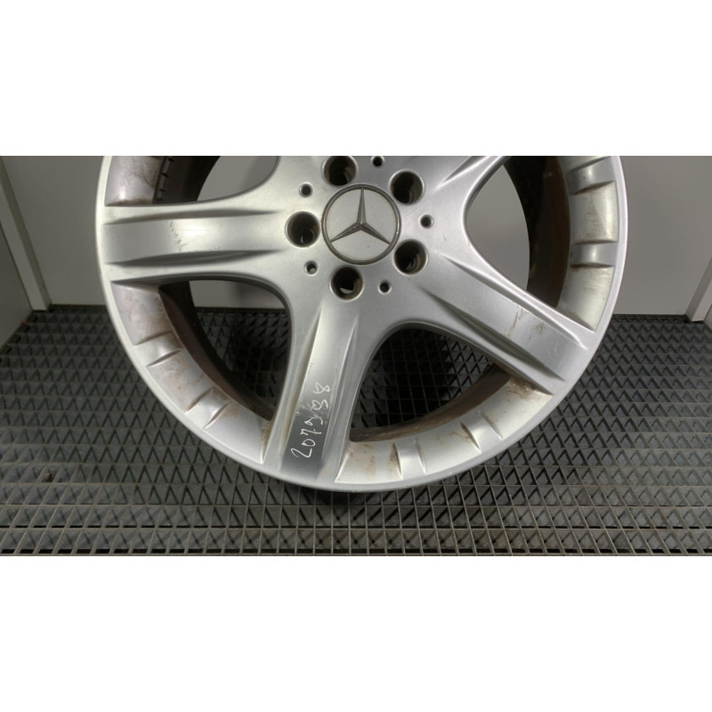Jante MERCEDES CLASSE R 251 Photo n°2