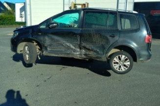 Feu arriere secondaire gauche (feux) VOLKSWAGEN TOURAN 2