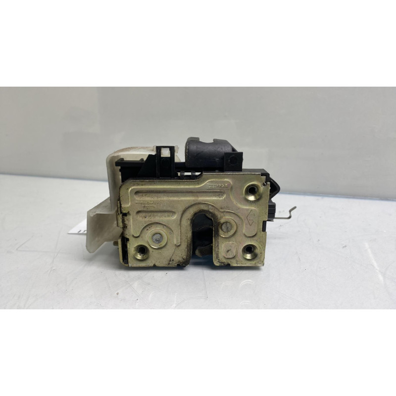 Serrure avant droit RENAULT SCENIC 1 Photo n°4