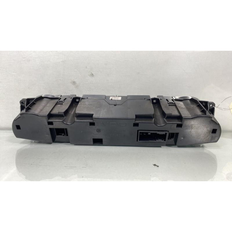 Commande chauffage MERCEDES CLASSE E 211 Photo n°1
