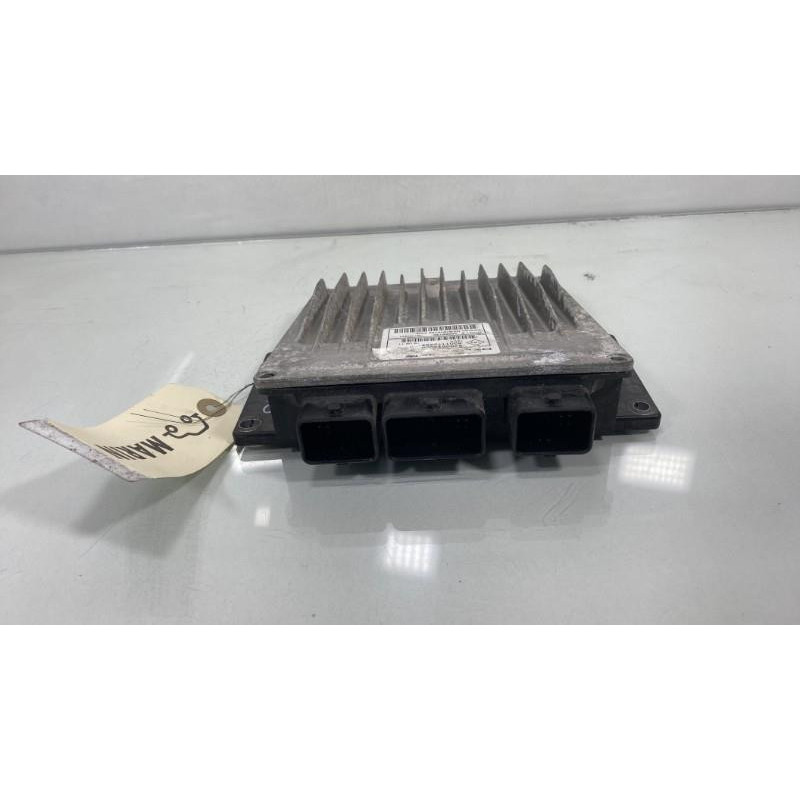 Calculateur moteur RENAULT KANGOO 2 Photo n°1