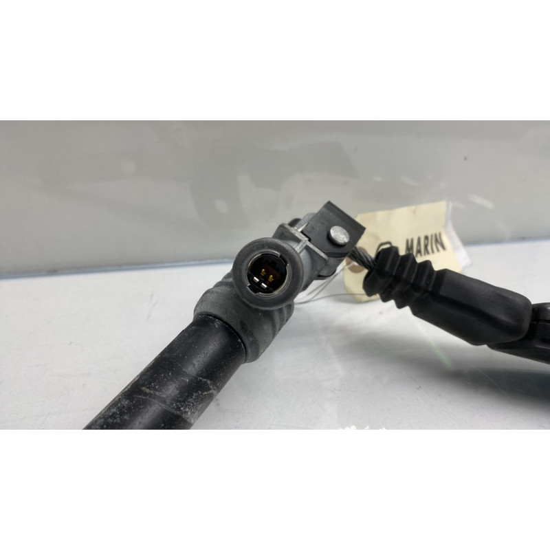Pretensionneur de ceinture arriere gauche BMW SERIE 3 E91 Photo n°2