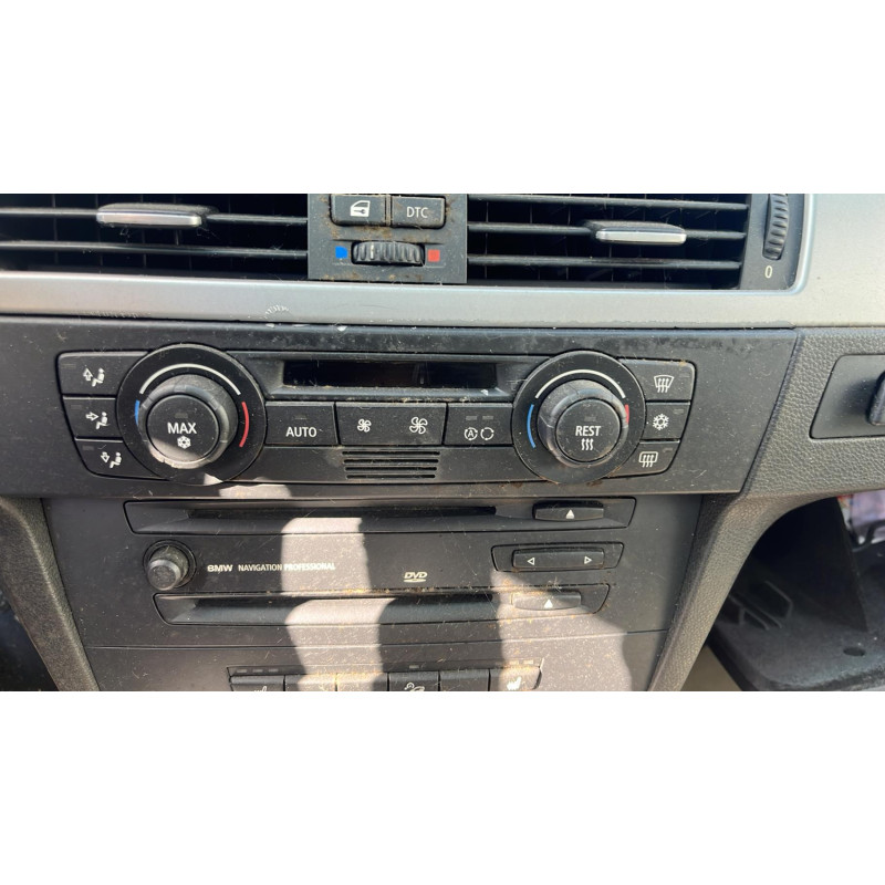 Ecran GPS BMW SERIE 3 E91 Photo n°8