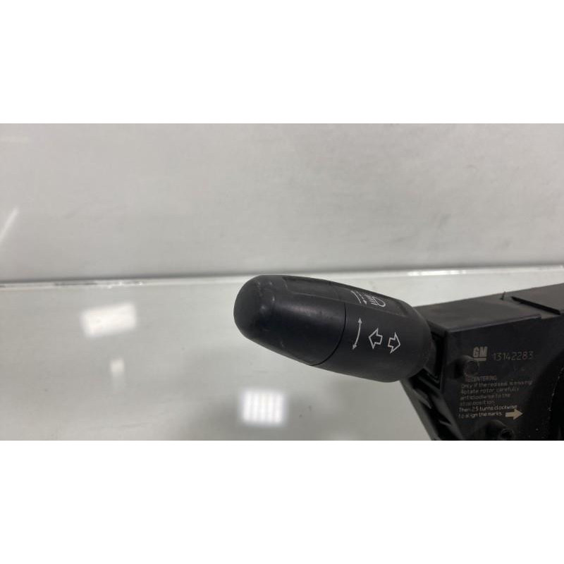 Com (Bloc Contacteur Tournant+Commodo Essuie Glace+Commodo Phare) OPEL CORSA D Photo n°6