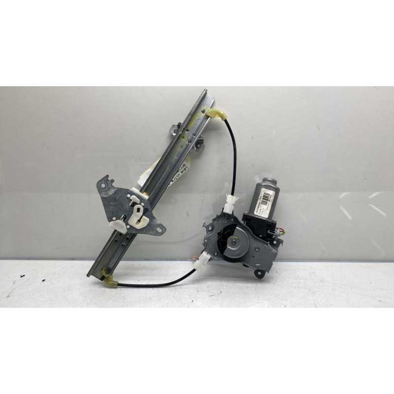 Leve vitre electrique arriere droit NISSAN QASHQAI 1 Photo n°2