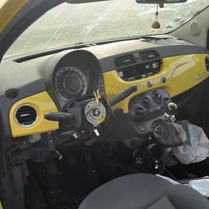 Poignee interieur avant droit FIAT 500 2 Photo n°19