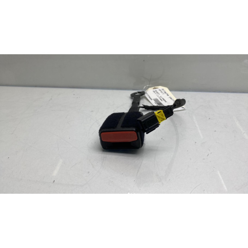 Attache ceinture avant droit PEUGEOT 208 2 Photo n°4