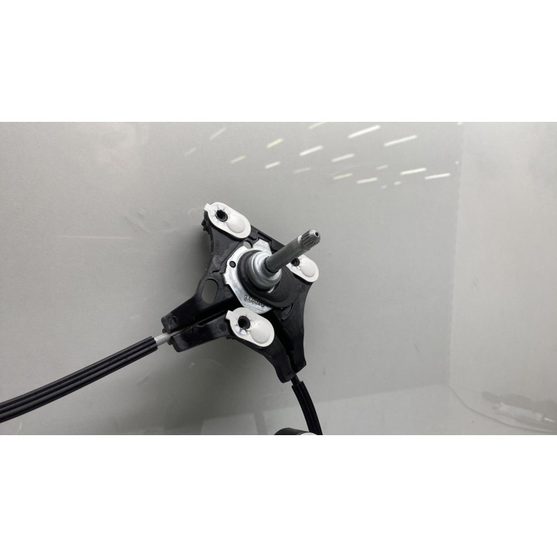 Leve vitre mecanique arriere droit PEUGEOT 208 2 Photo n°4