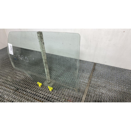 Vitre arriere droit NISSAN QASHQAI 1 Photo n°1