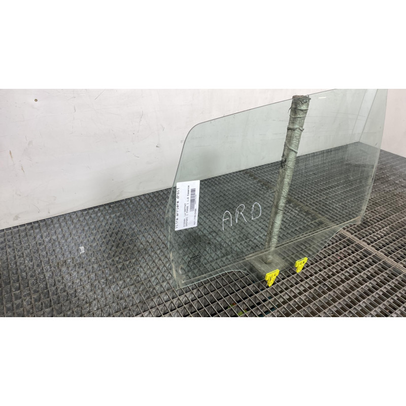 Vitre arriere droit NISSAN QASHQAI 1 Photo n°3