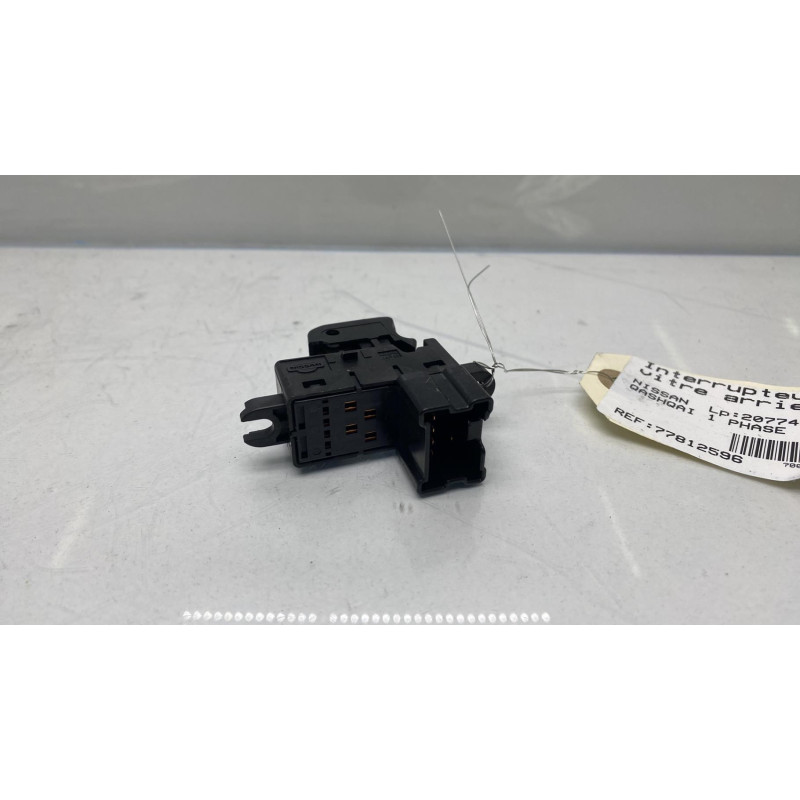 Interrupteur de leve vitre arriere droit NISSAN QASHQAI 1 Photo n°2