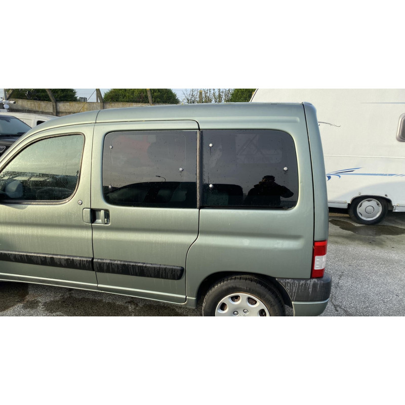 Interrupteur de leve vitre avant droit PEUGEOT PARTNER 1 Photo n°10