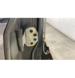 Porte avant droit MERCEDES 300 C124