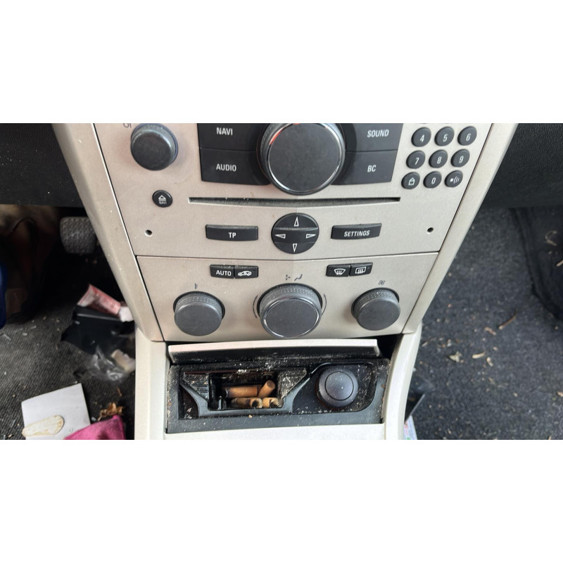 Pare choc arriere OPEL ASTRA H Photo n°8