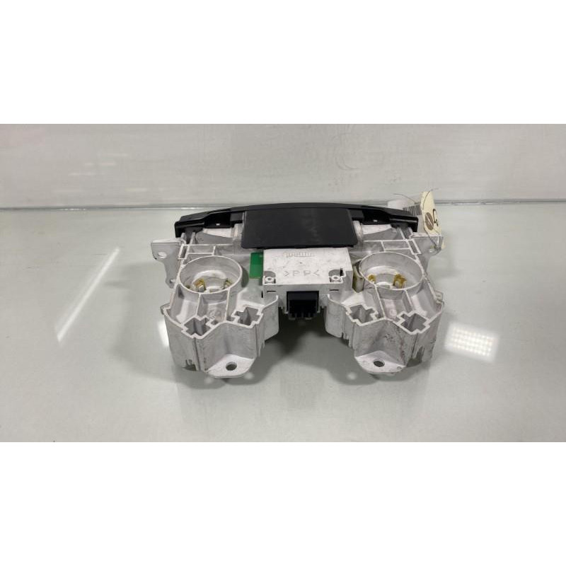 Commande chauffage MAZDA MPV 2 Photo n°3