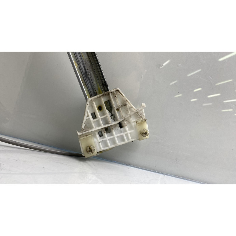 Leve vitre electrique avant droit MAZDA MPV 2 Photo n°5