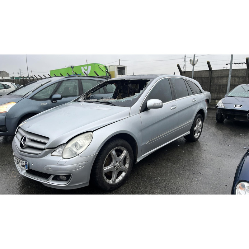 Trappe d'essence MERCEDES CLASSE R 251 Photo n°11