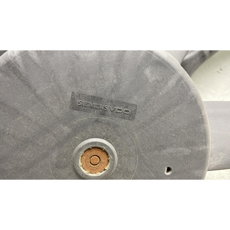 Moto ventilateur radiateur MERCEDES CLASSE R 251 Photo n°3