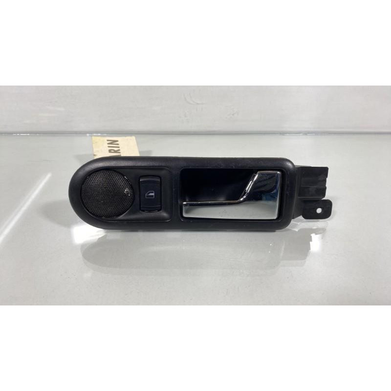 Interrupteur de leve vitre arriere droit VOLKSWAGEN BORA Photo n°3