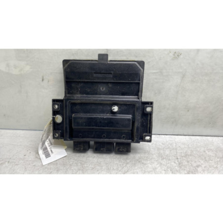 Calculateur moteur RENAULT CLIO 3 Photo n°1
