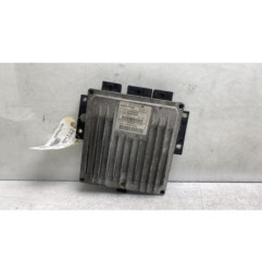 Calculateur moteur RENAULT CLIO 3