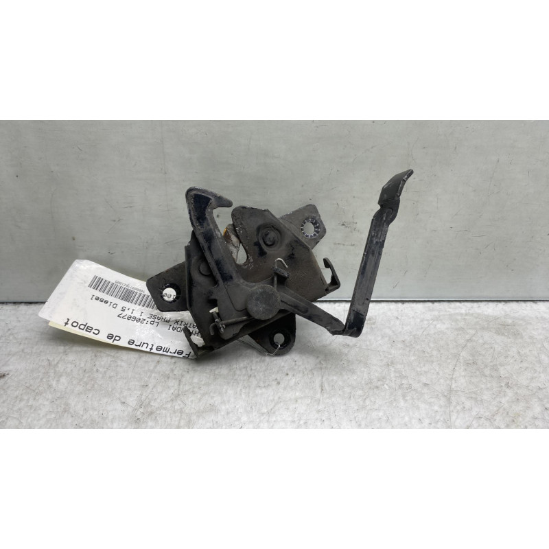 Fermeture de capot HYUNDAI MATRIX Photo n°1