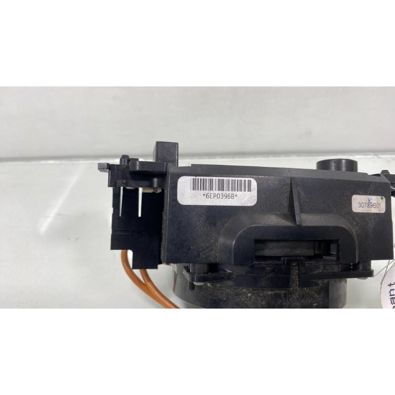 Contacteur tournant VOLVO V 70 1 Photo n°6