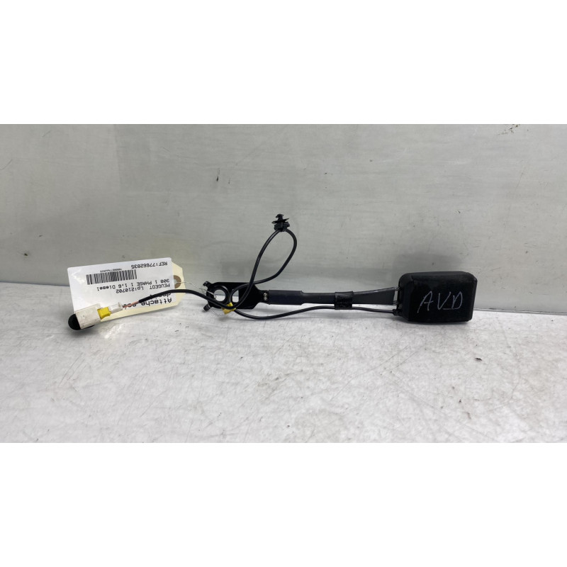 Attache ceinture avant droit PEUGEOT 308 1 Photo n°1