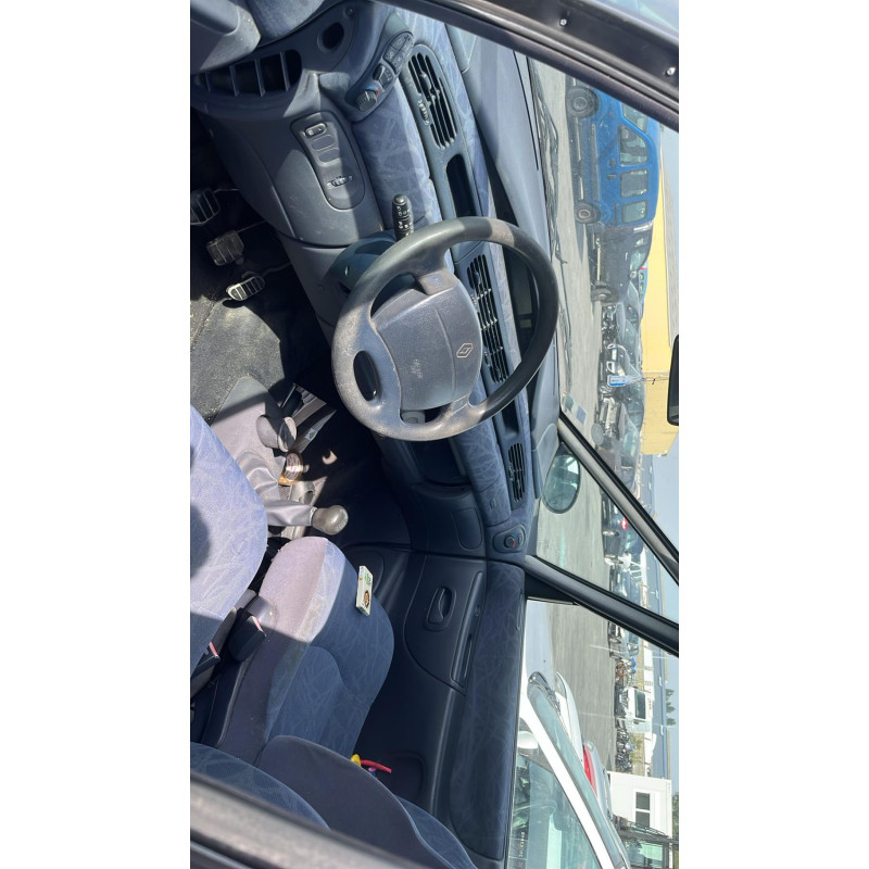 Poignee porte avant gauche RENAULT ESPACE 3 Photo n°13