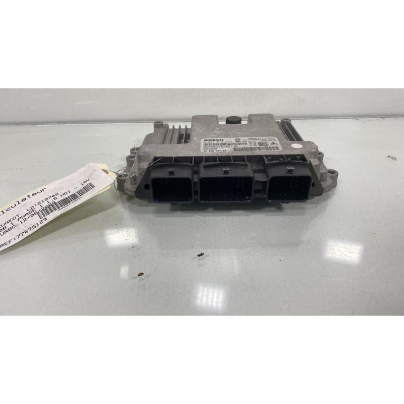 Calculateur moteur PEUGEOT 308 1 Photo n°3