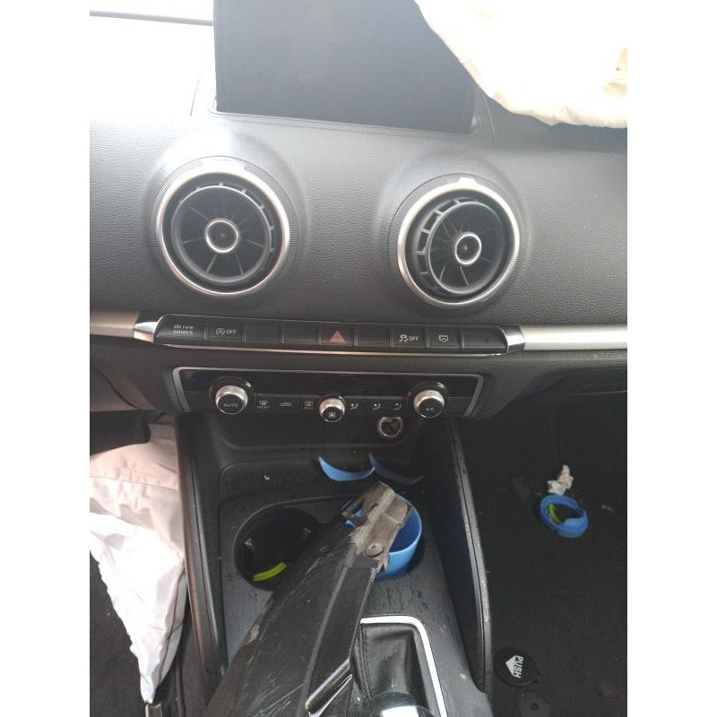 Leve vitre electrique avant gauche AUDI A3 3 Photo n°13