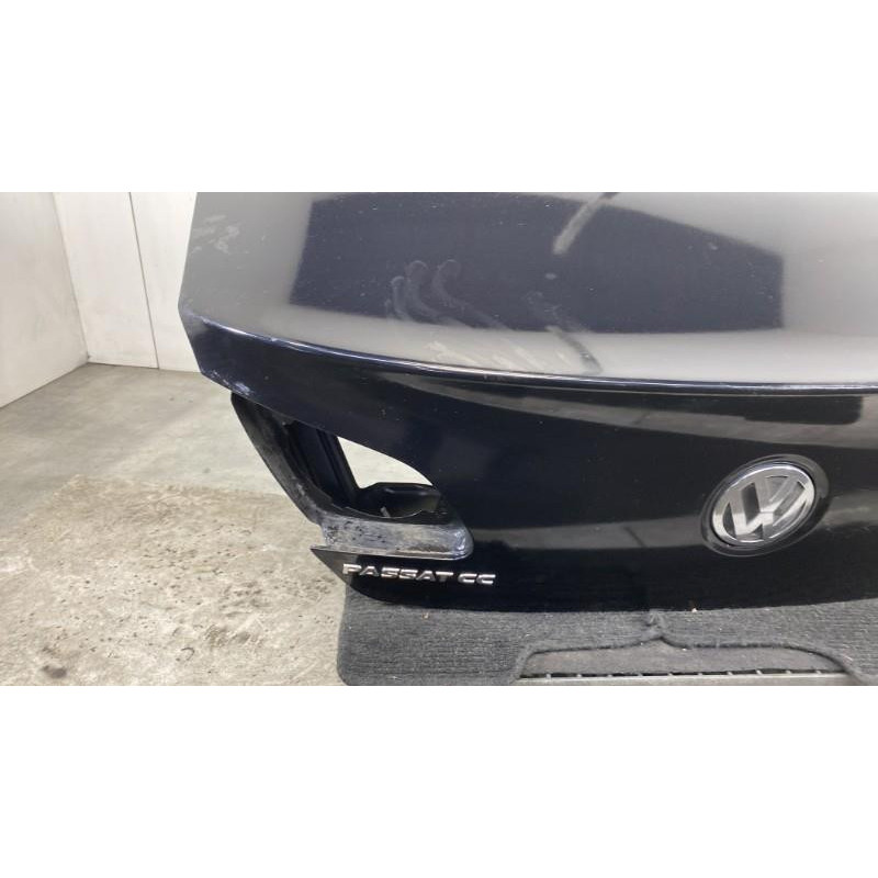 Malle/Hayon arriere VOLKSWAGEN PASSAT 5 Photo n°11