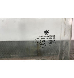 Vitre arriere gauche VOLKSWAGEN PASSAT 5