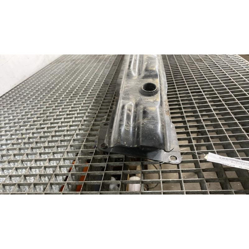 Renfort pare choc arriere (traverse) VOLKSWAGEN PASSAT 5 Photo n°4
