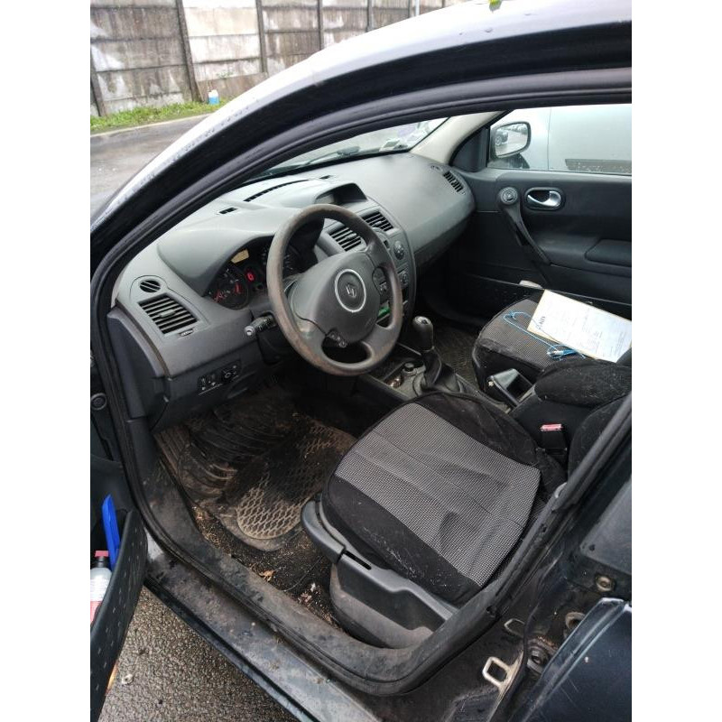 Capot RENAULT MEGANE 2 Photo n°13