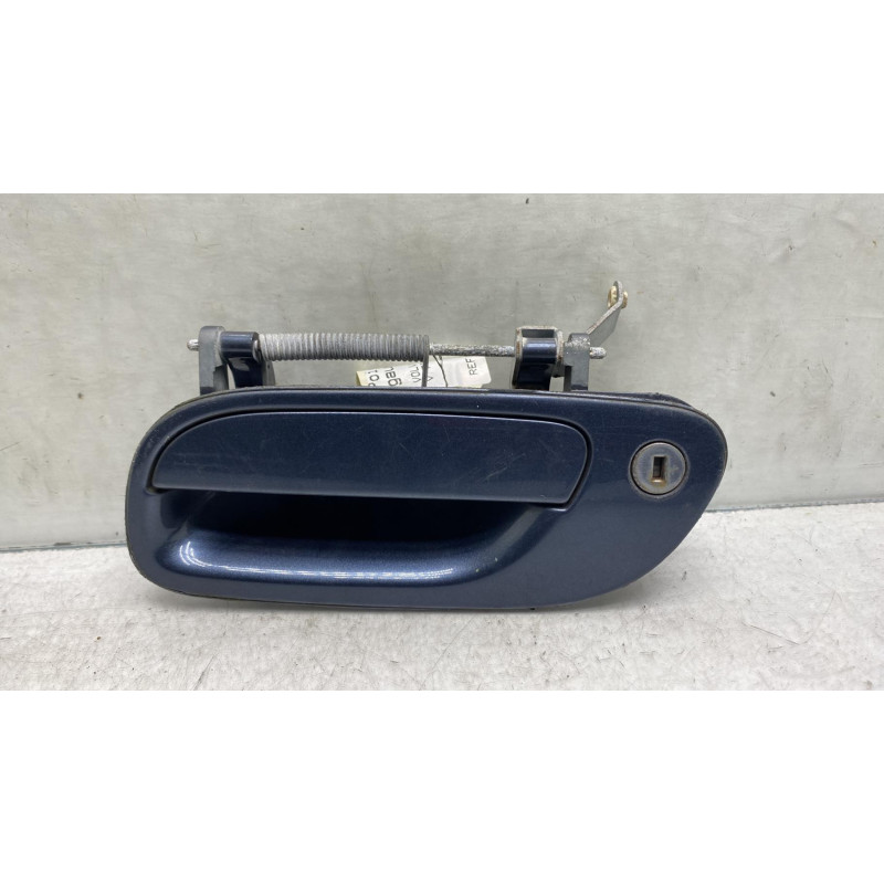 Poignee porte avant gauche VOLVO V 70 1 Photo n°1