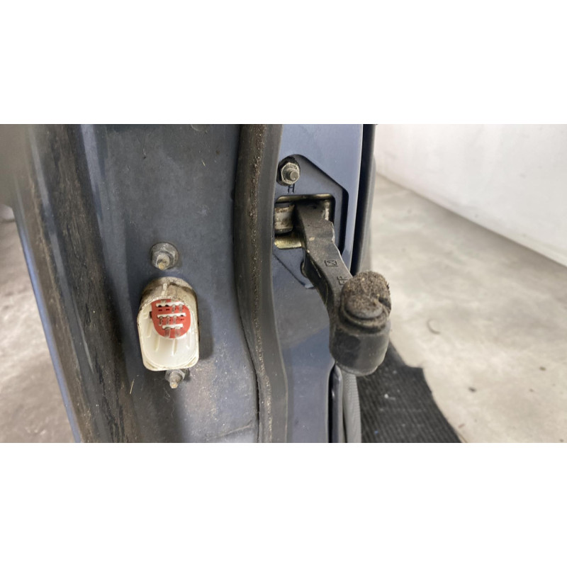 Porte avant droit VOLVO V 70 1 Photo n°6
