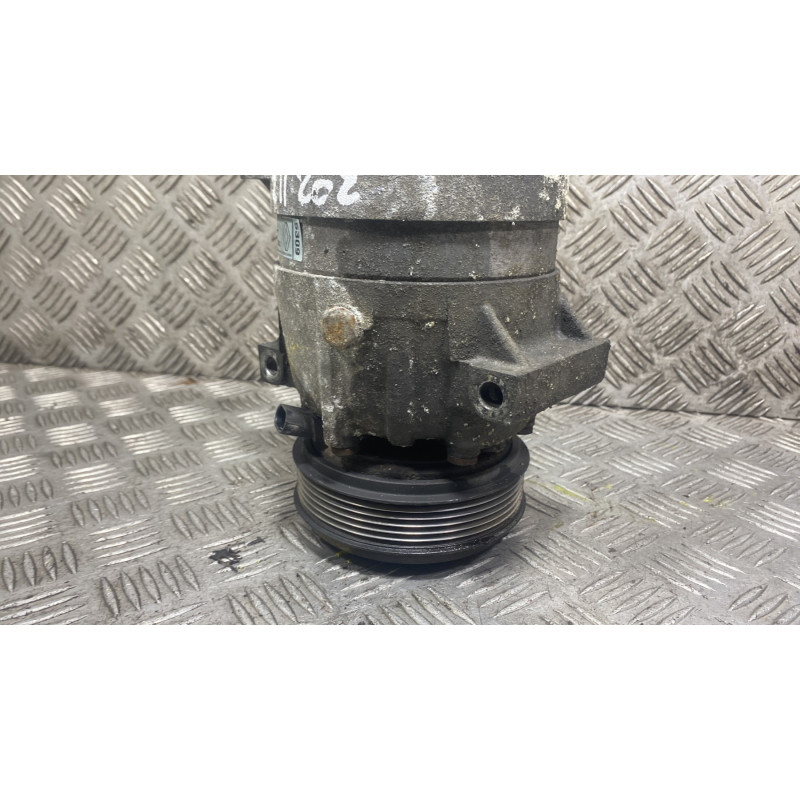 Compresseur clim RENAULT SCENIC 1 Photo n°3