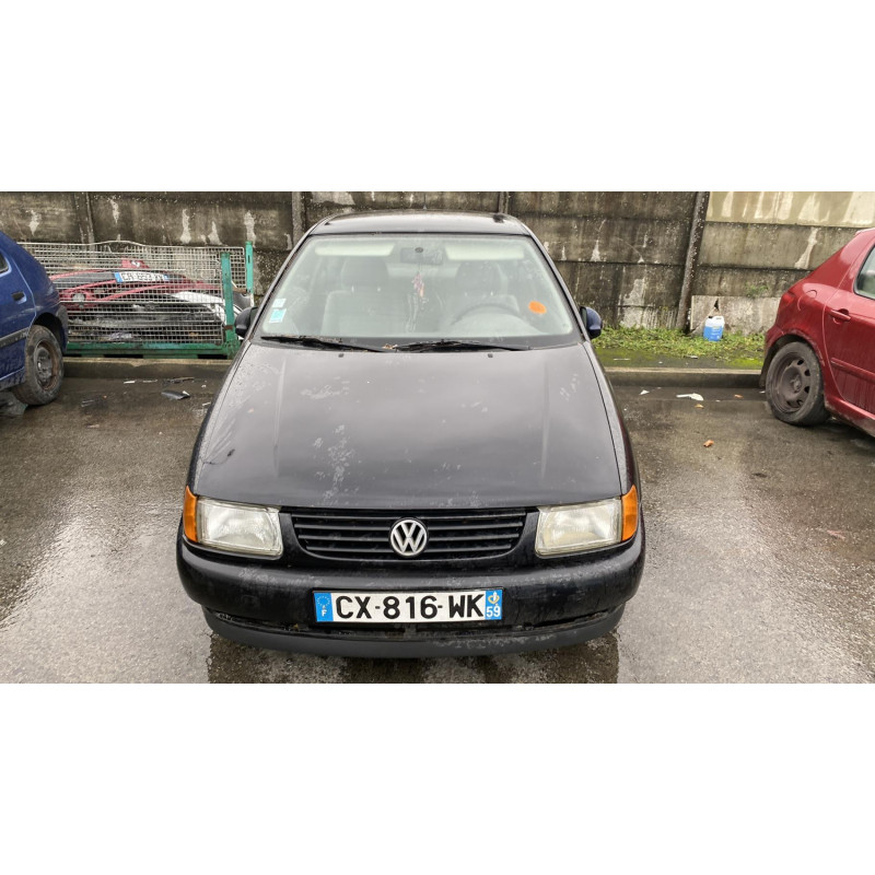 Moteur essuie glace arriere VOLKSWAGEN POLO 3 Photo n°4
