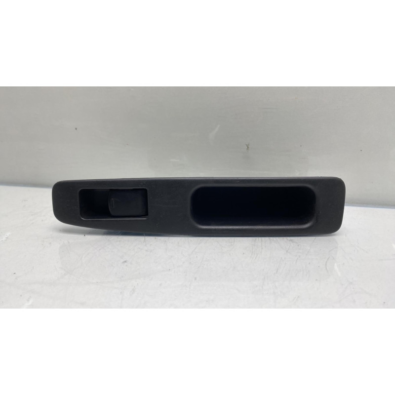 Interrupteur de leve vitre arriere gauche NISSAN QASHQAI 1 Photo n°4