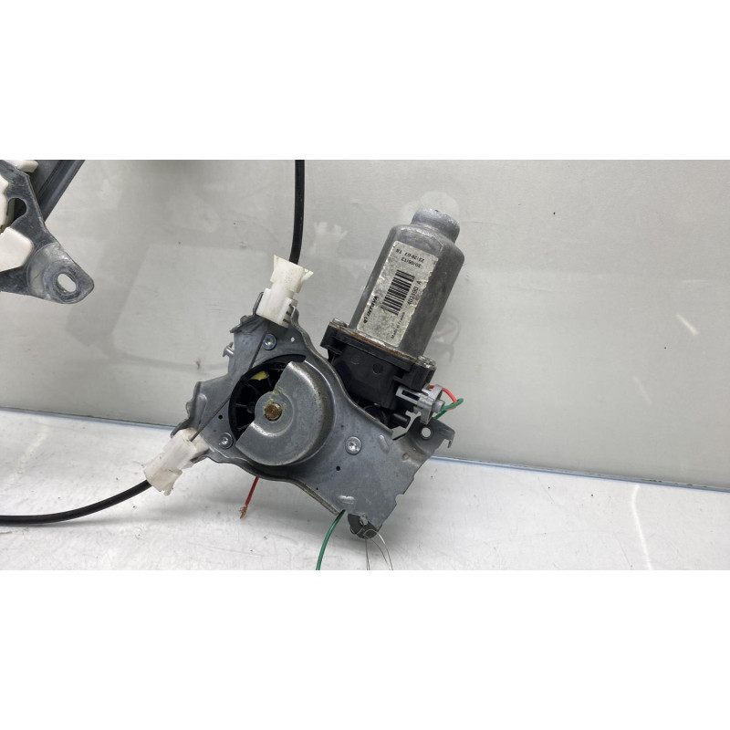Leve vitre electrique arriere droit NISSAN QASHQAI 1 Photo n°1