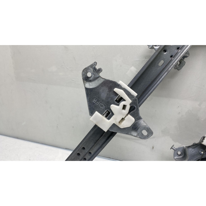 Leve vitre electrique arriere droit NISSAN QASHQAI 1 Photo n°5