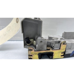 Serrure avant droit PEUGEOT 307
