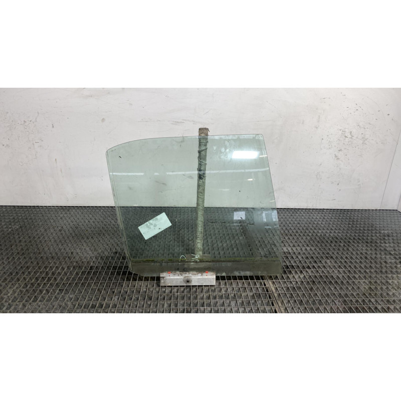 Vitre arriere droit BMW SERIE 3 E36 Photo n°1